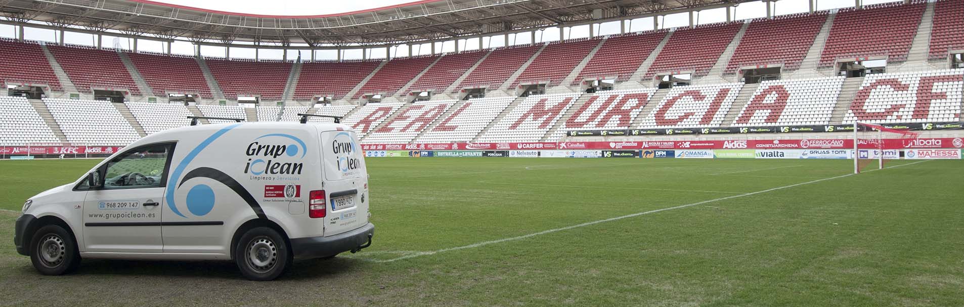 Ejemplo limpieza de instalaciones deportivas en el estadio del Real Murcia